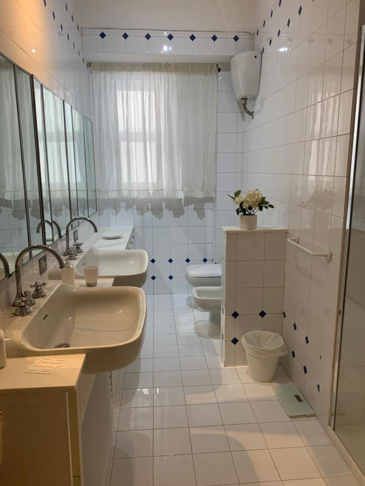 May Flower Central Apartament Барі Екстер'єр фото