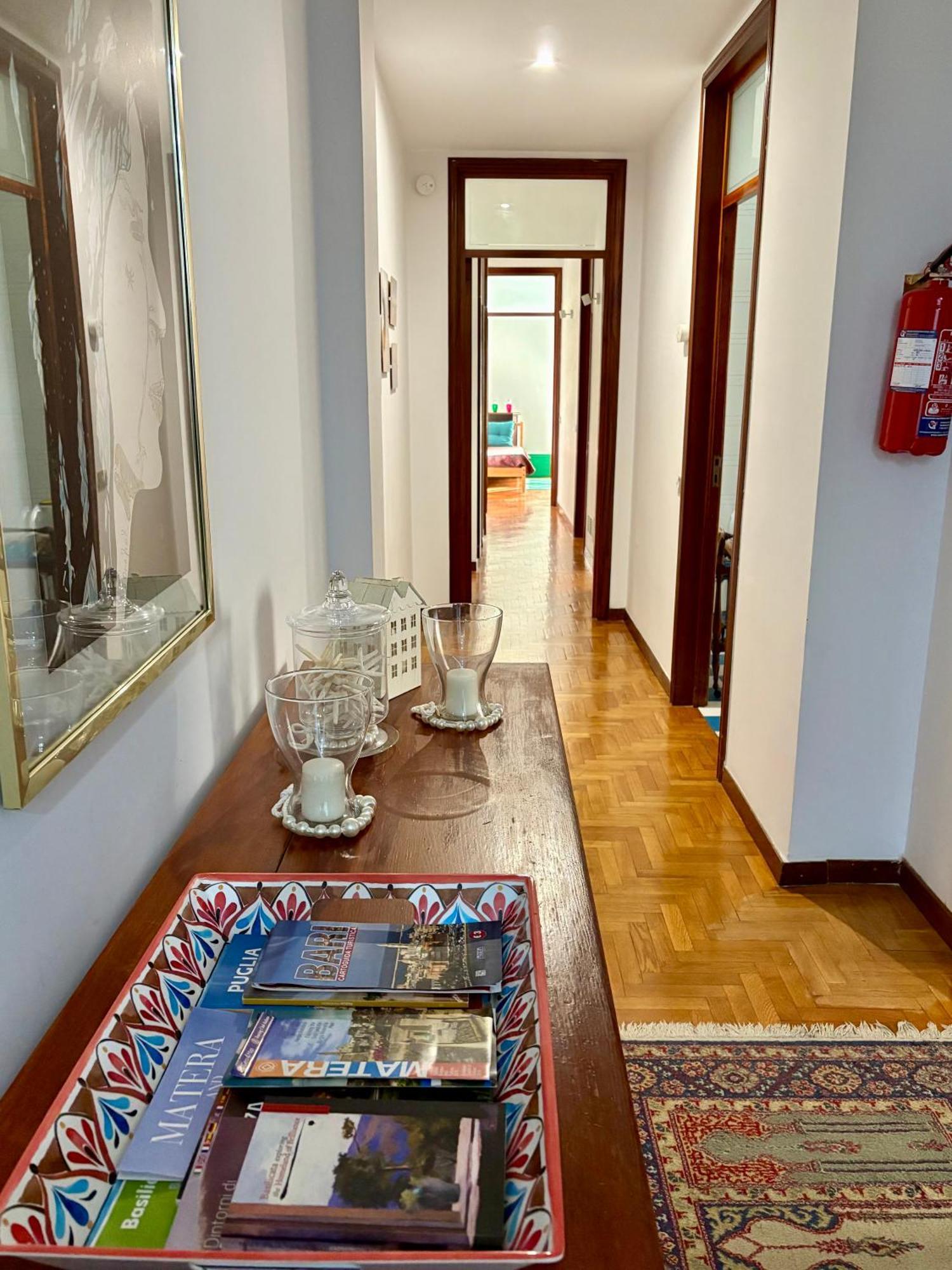 May Flower Central Apartament Барі Екстер'єр фото